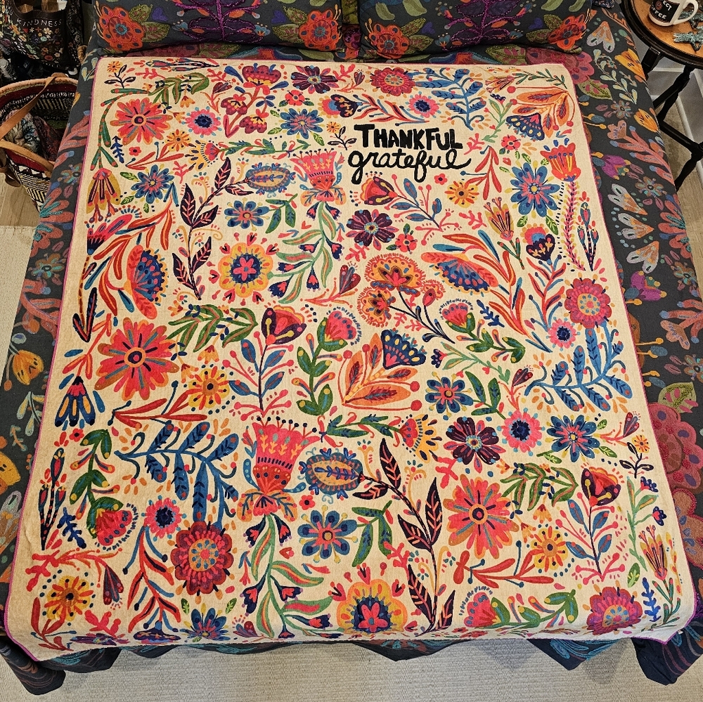 Natural Life Cozy Throw NWT